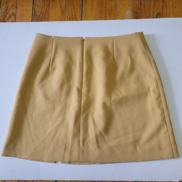 Uniqlo Mustard Slit Mini Skirt EUC S Preppy Y2k Soft Girl - Picture 3 of 6
